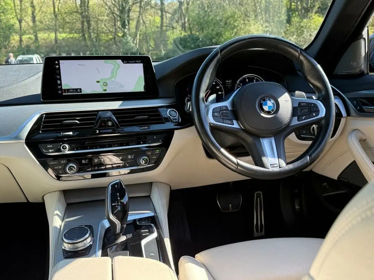 2017-bmw-5-series-30td-530d-m-sport-xdrive-touring-5d-big-1