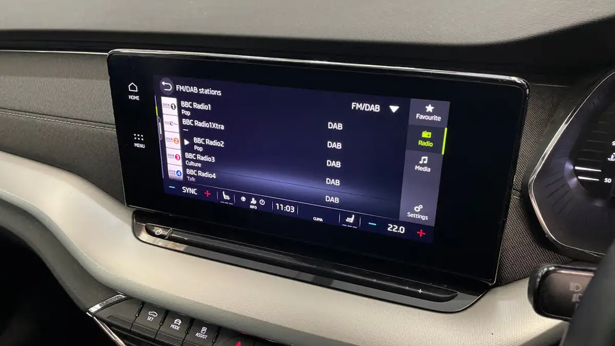 2022-skoda-octavia-15-tsi-se-l-hatchback-big-26