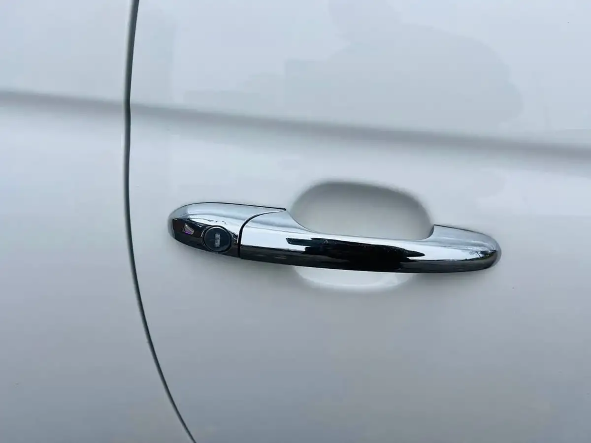 2011-fiat-500-12-pop-69bhp-big-14
