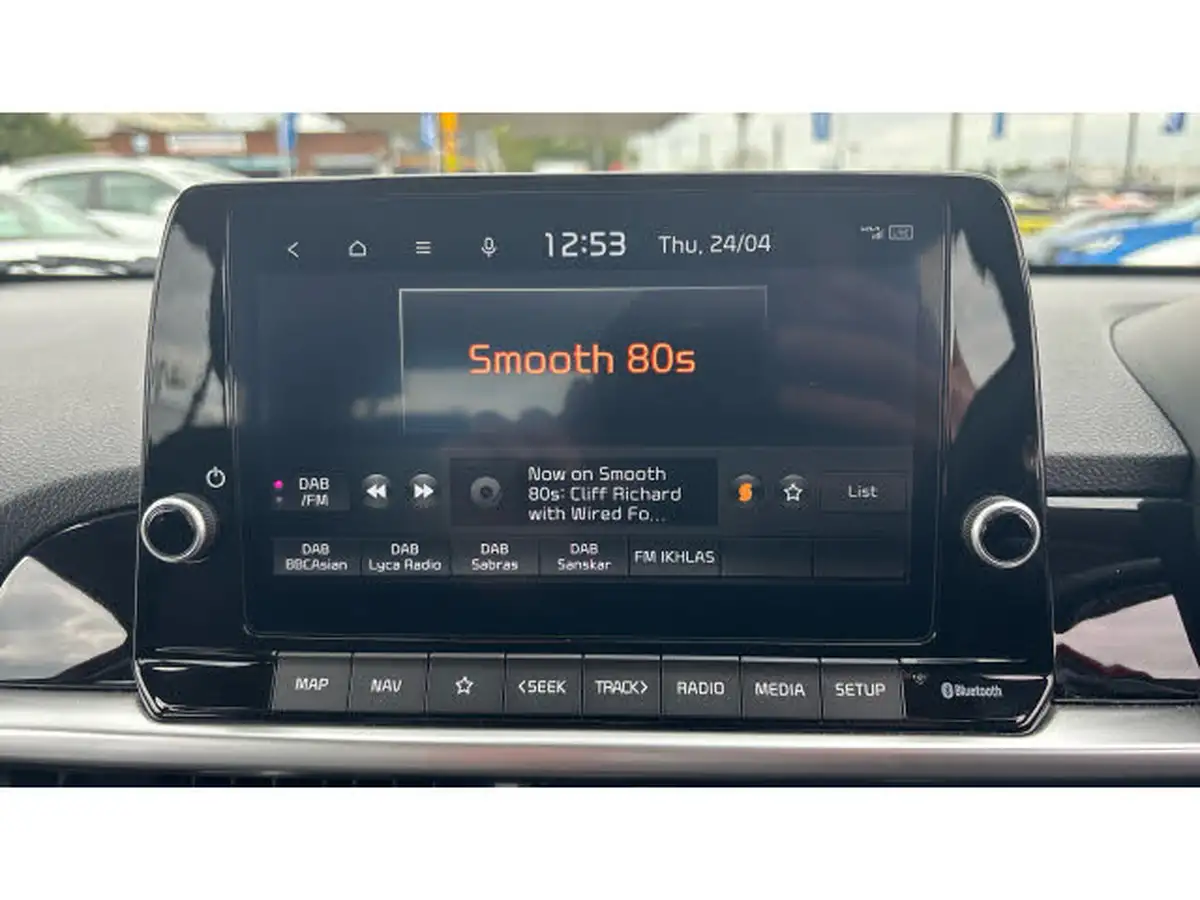 2024-kia-picanto-10-2-big-22