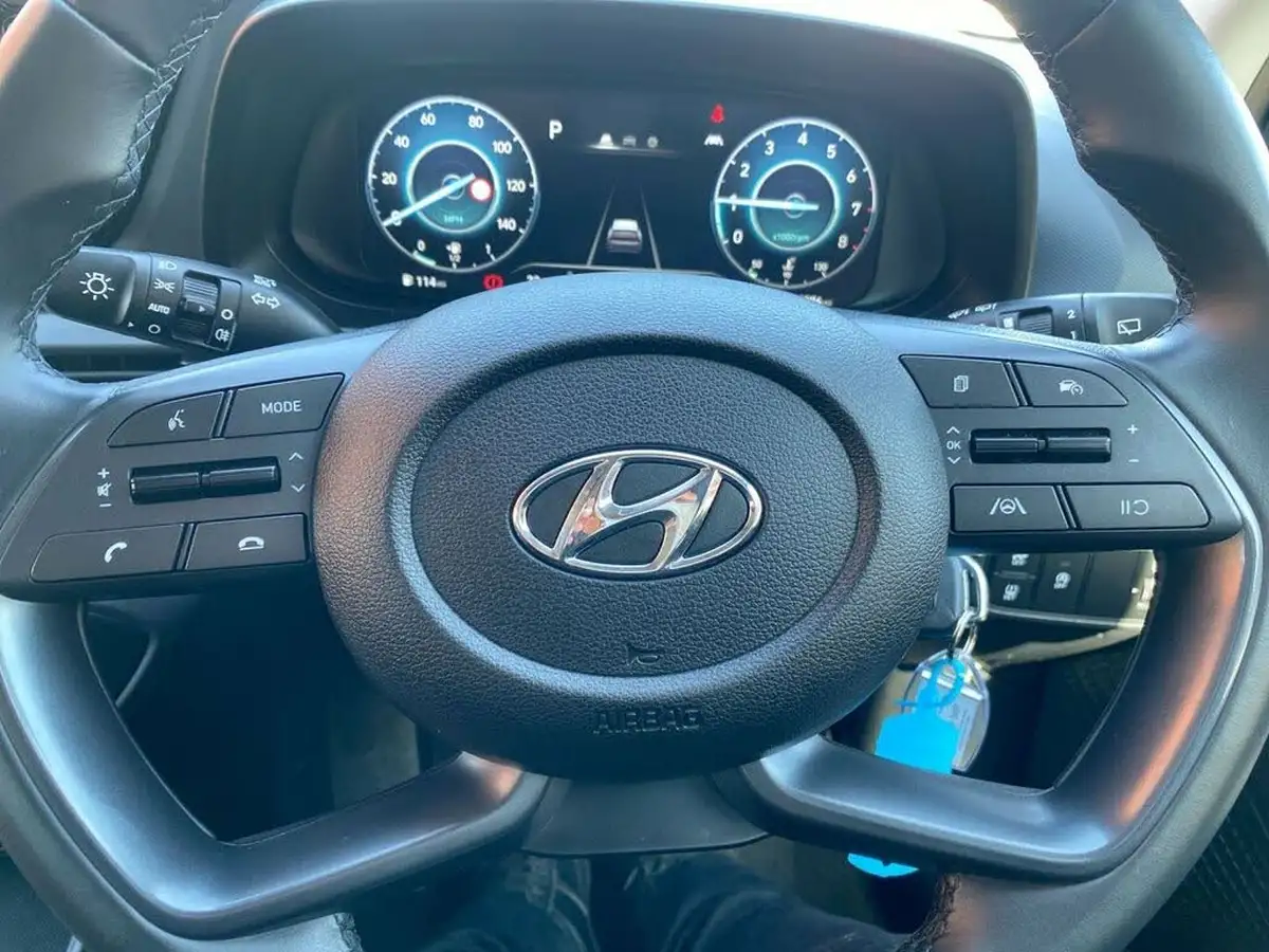 2023-hyundai-bayon-10-t-gdi-se-connect-dct-big-13