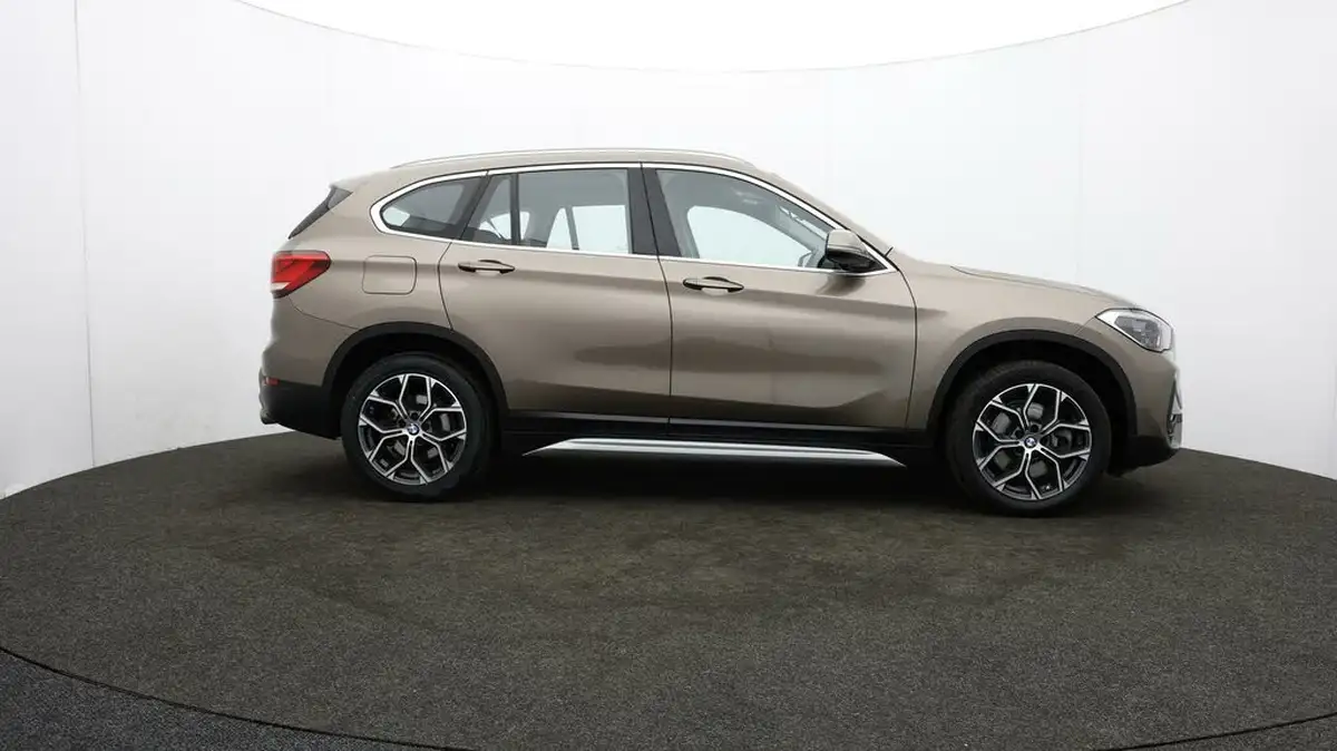 2020-bmw-x1-20-xdrive20i-xline-189bhp-big-31