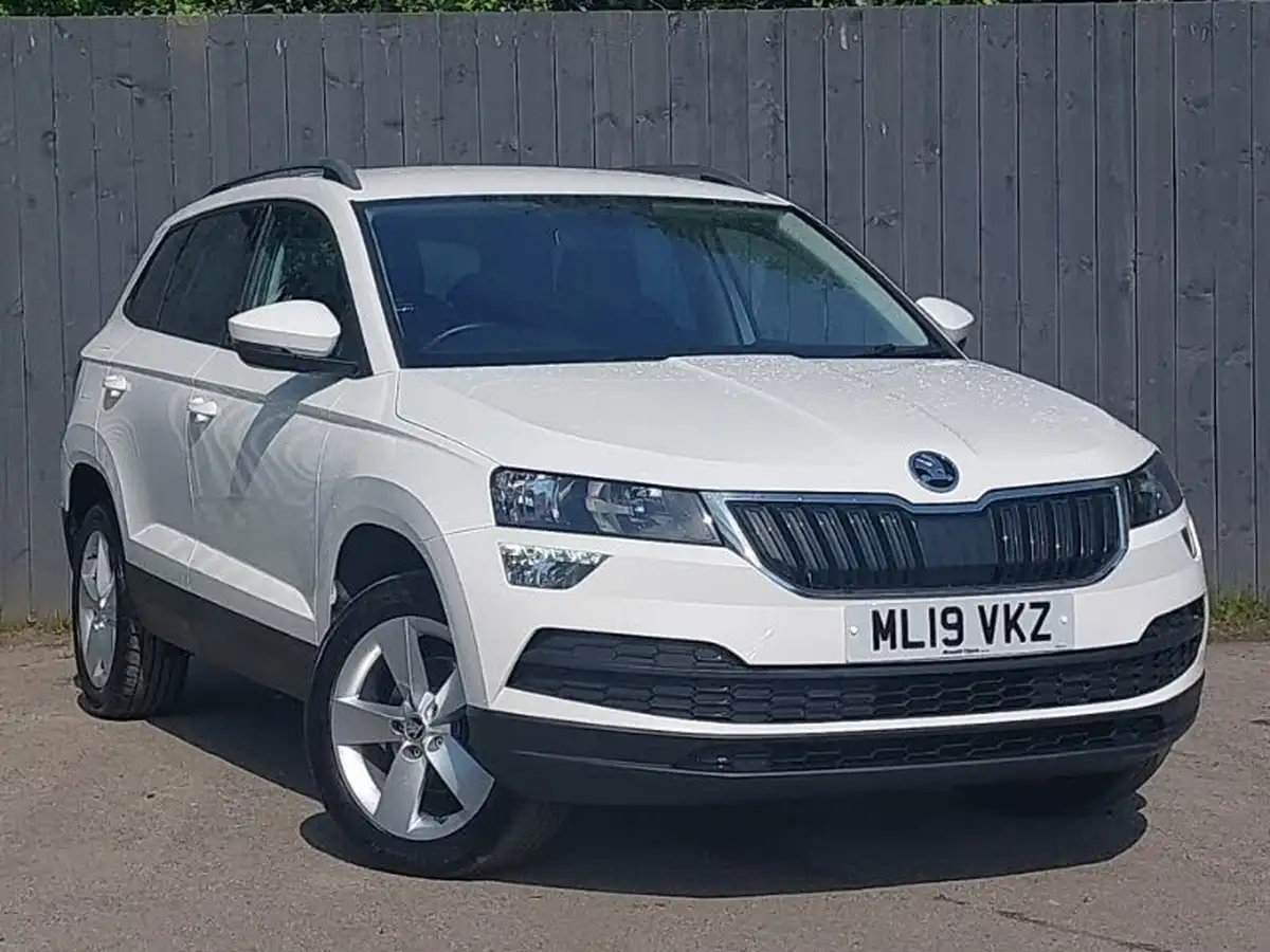 2019-skoda-karoq-16tdi-se-big-0