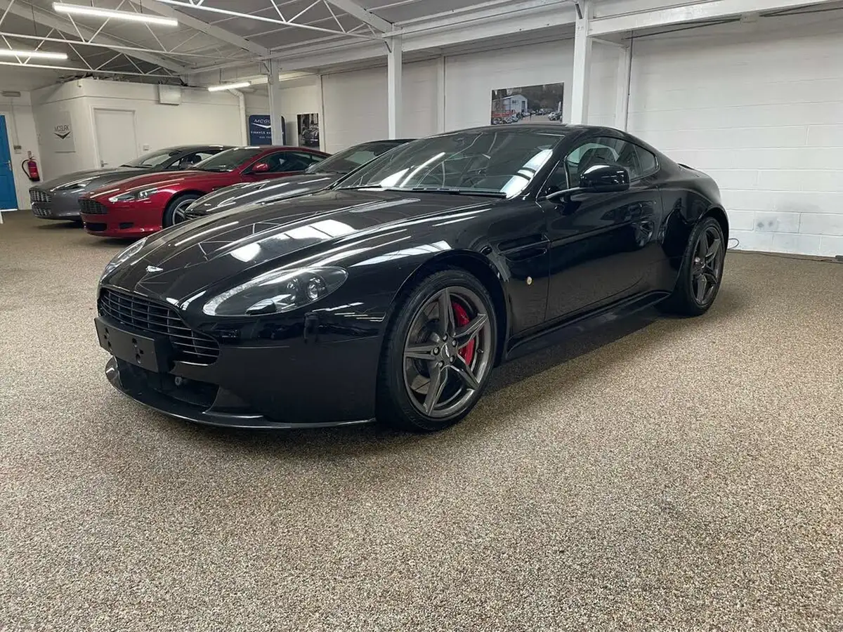 2016-aston-martin-vantage-47-v8-vantage-s-coupe-sportshift-ii-big-0
