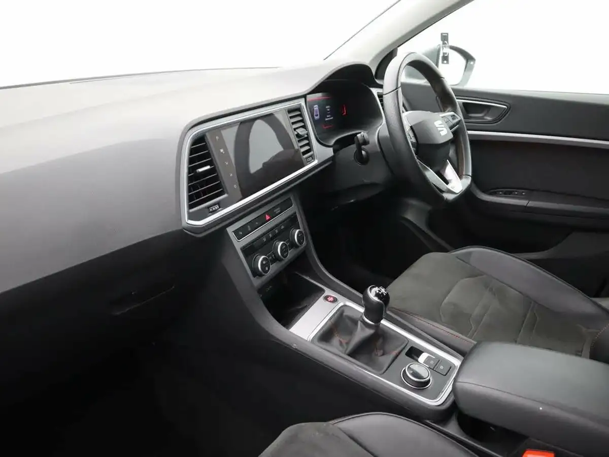 2023-seat-ateca-20tdi-fr-5d-big-8
