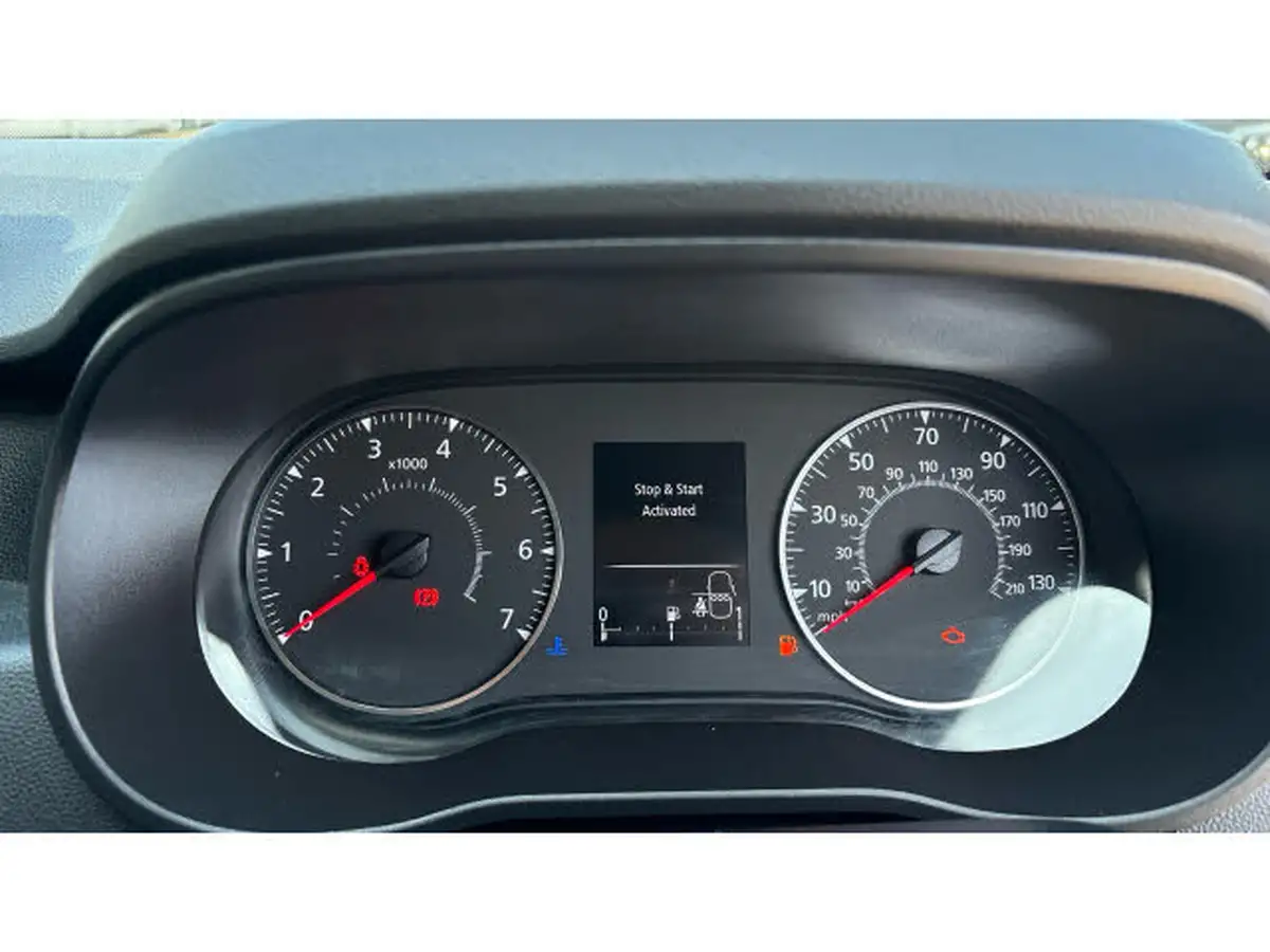 2022-dacia-duster-13-tce-prestige-130bhp-big-17