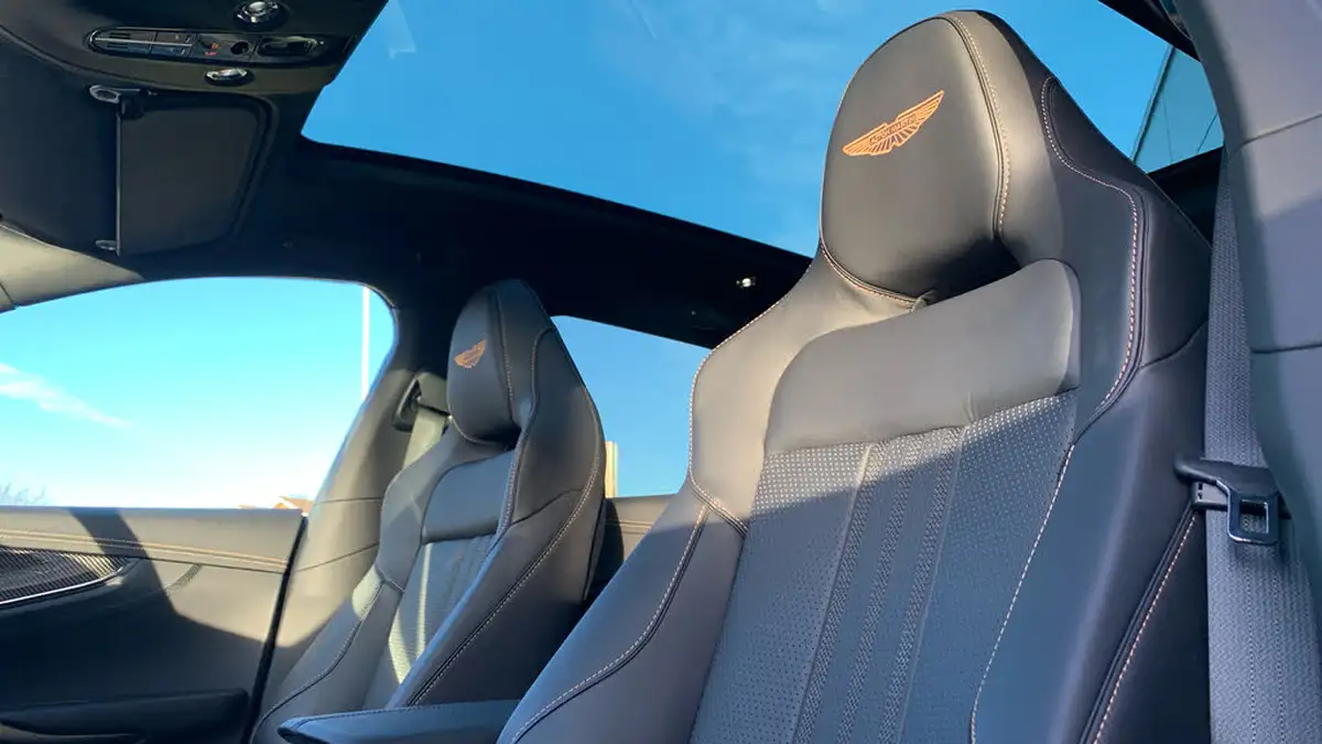 2024-aston-martin-dbx-40-v8-big-19