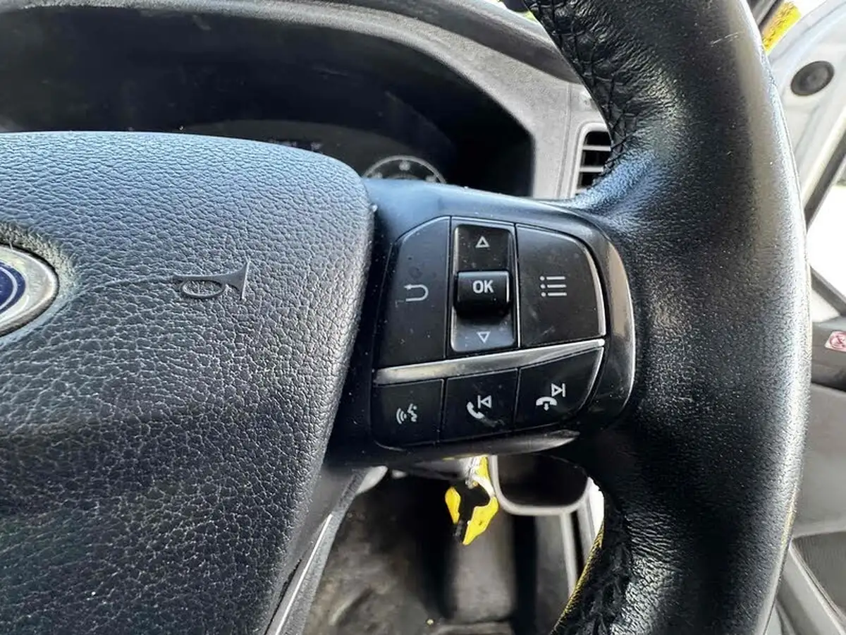 2021-ford-transit-20tdci-350-l2h3-trend-130pseu6dt-panel-van-big-27
