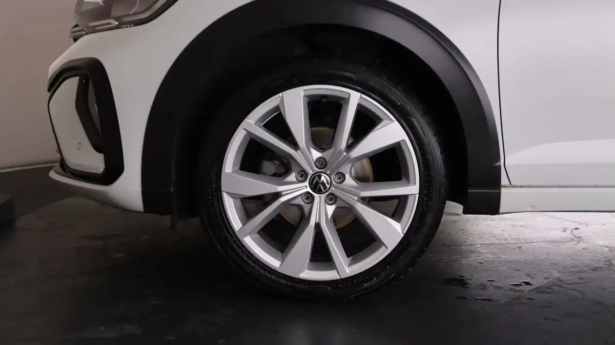 2022-volkswagen-taigo-10-tsi-r-line-dsg-big-18