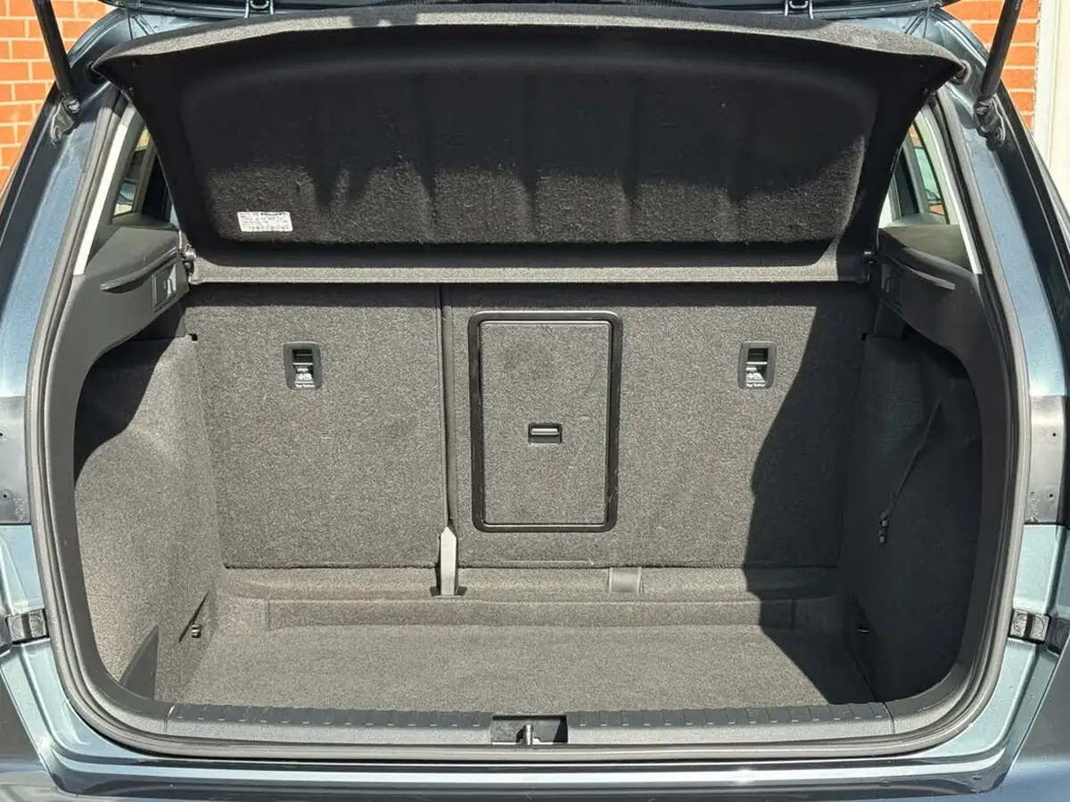 2017-seat-ateca-16tdi-se-big-33