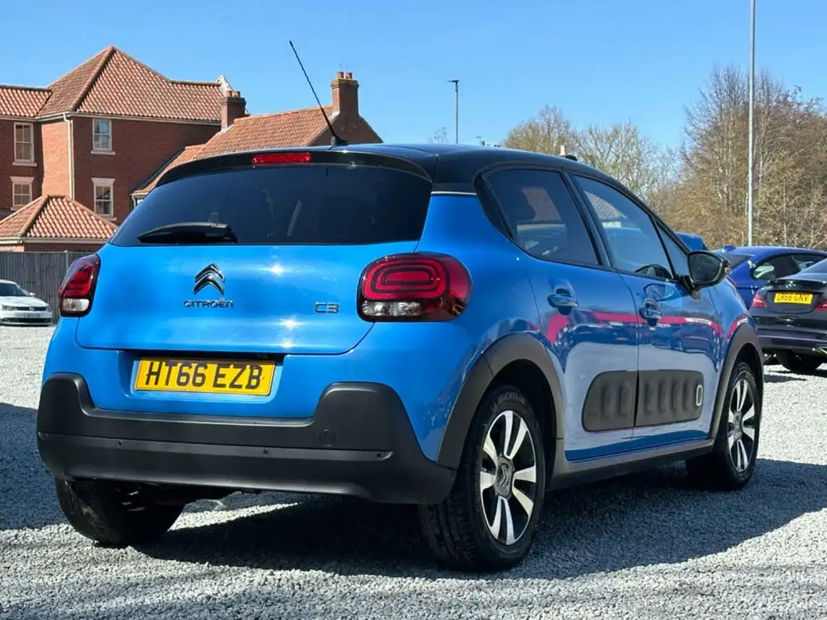 2017-citroen-c3-12-puretech-flair-110ps-ss-big-6