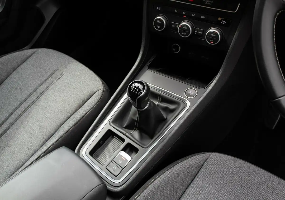 2022-seat-ateca-15-tsi-evo-se-technology-big-31