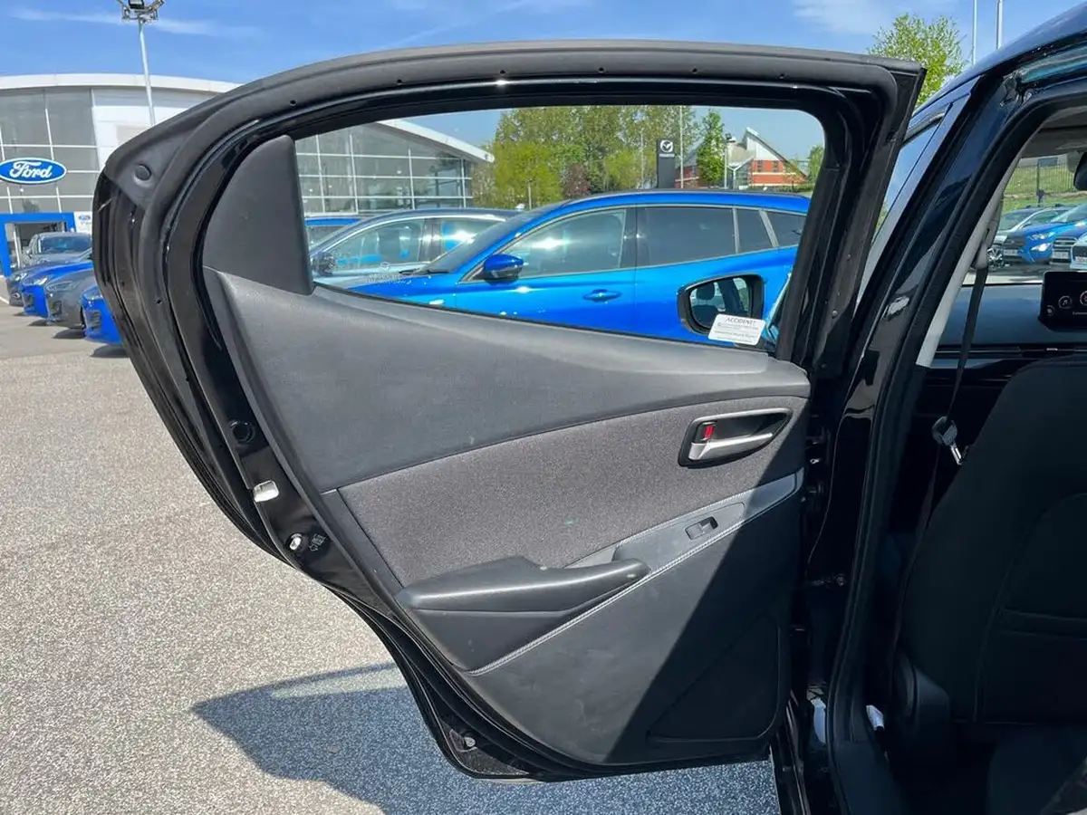 2023-mazda-mazda2-15-e-skyactiv-g-homura-big-29