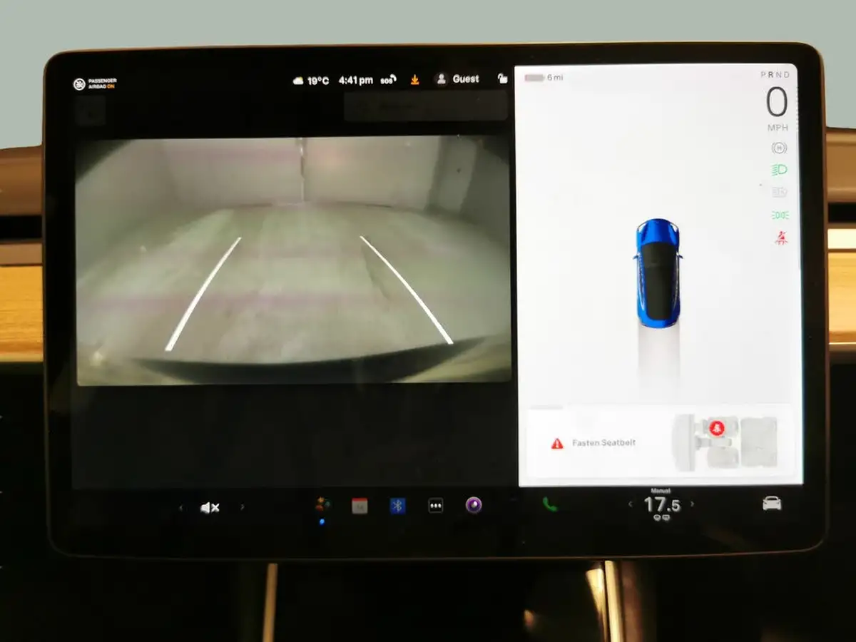 2020-tesla-model-3-e-performance-big-6