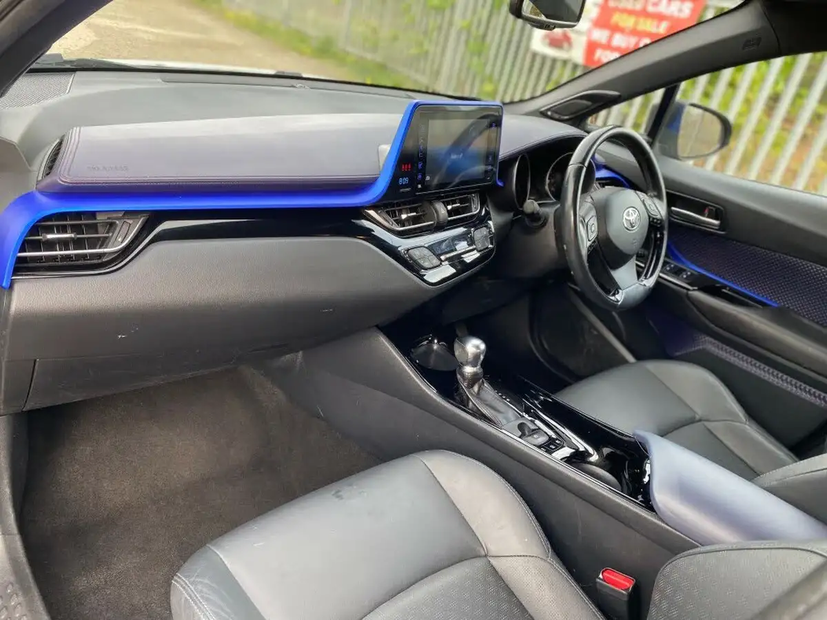2018-toyota-c-hr-18-vvt-i-dynamic-big-6