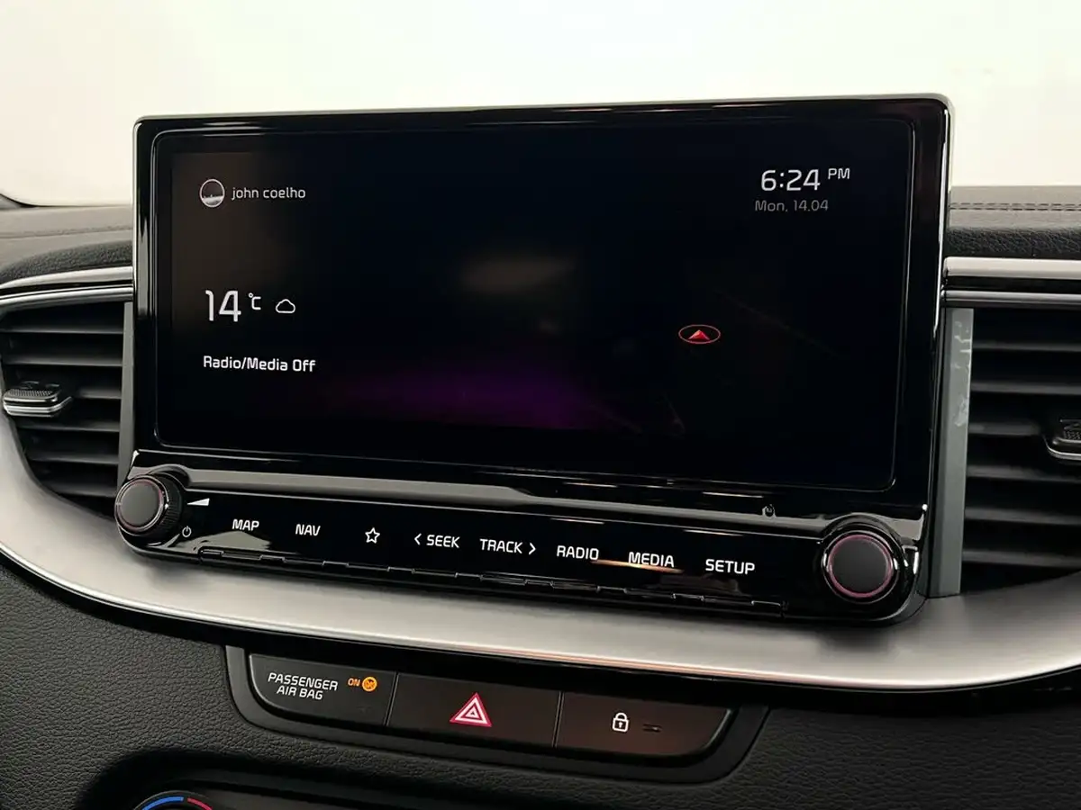 2022-kia-ceed-15-t-gdi-gt-line-big-22