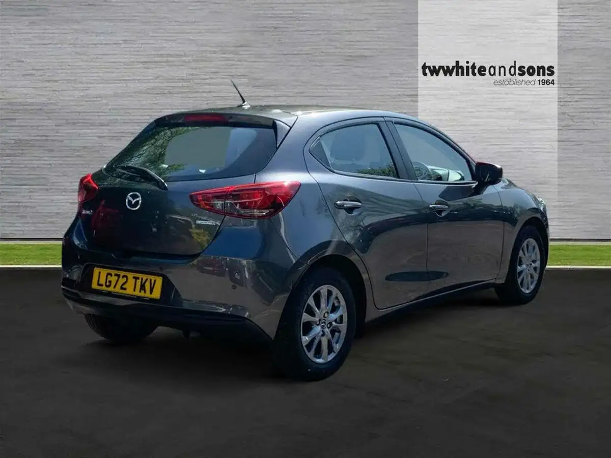 2022-mazda-mazda2-15-e-skyactiv-g-se-l-big-6