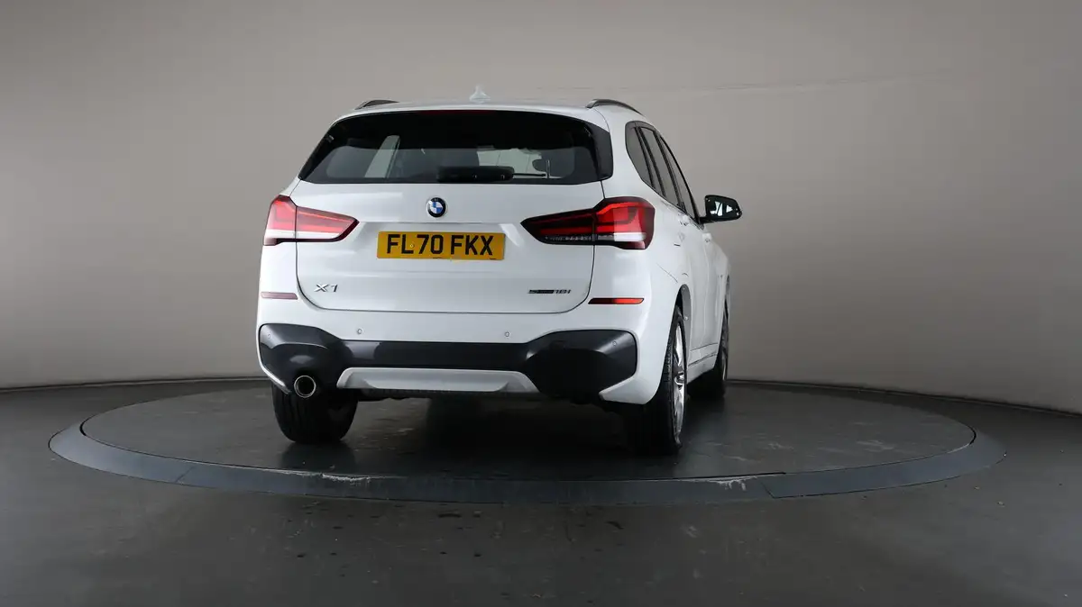 2020-bmw-x1-15-sdrive18i-m-sport-dct-big-65