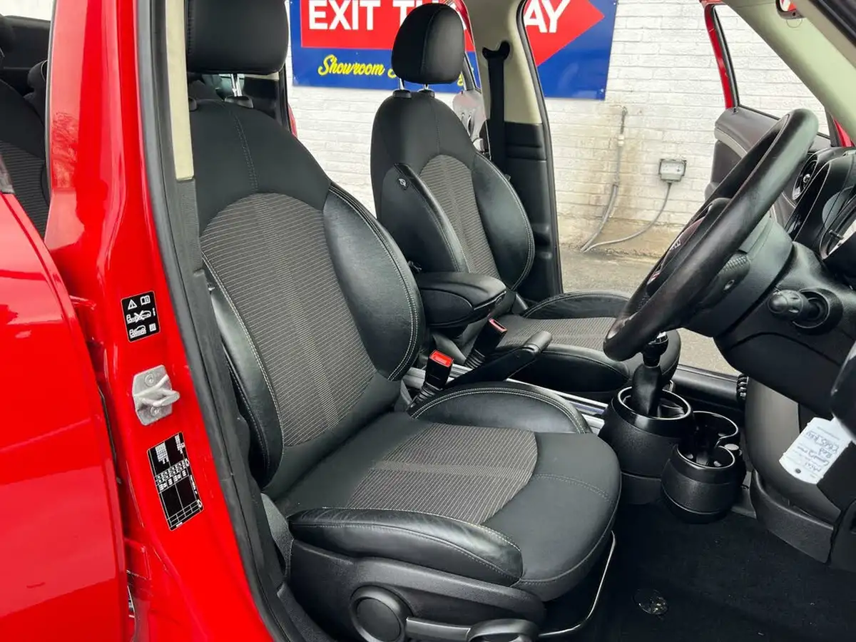 2015-mini-countryman-16-cooper-4x4-all4-chili-big-19