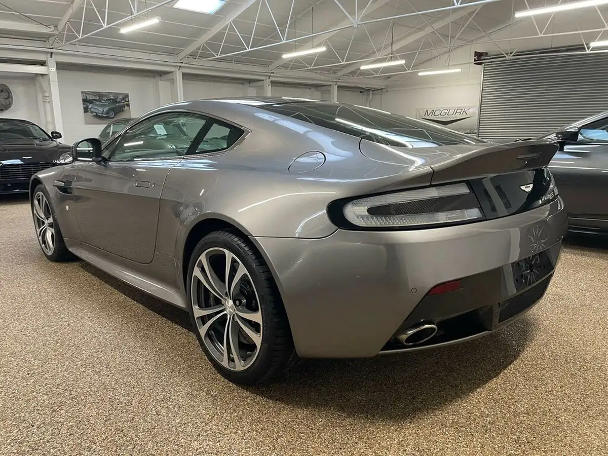 2014-aston-martin-vantage-59-v12-vantage-auto-big-3