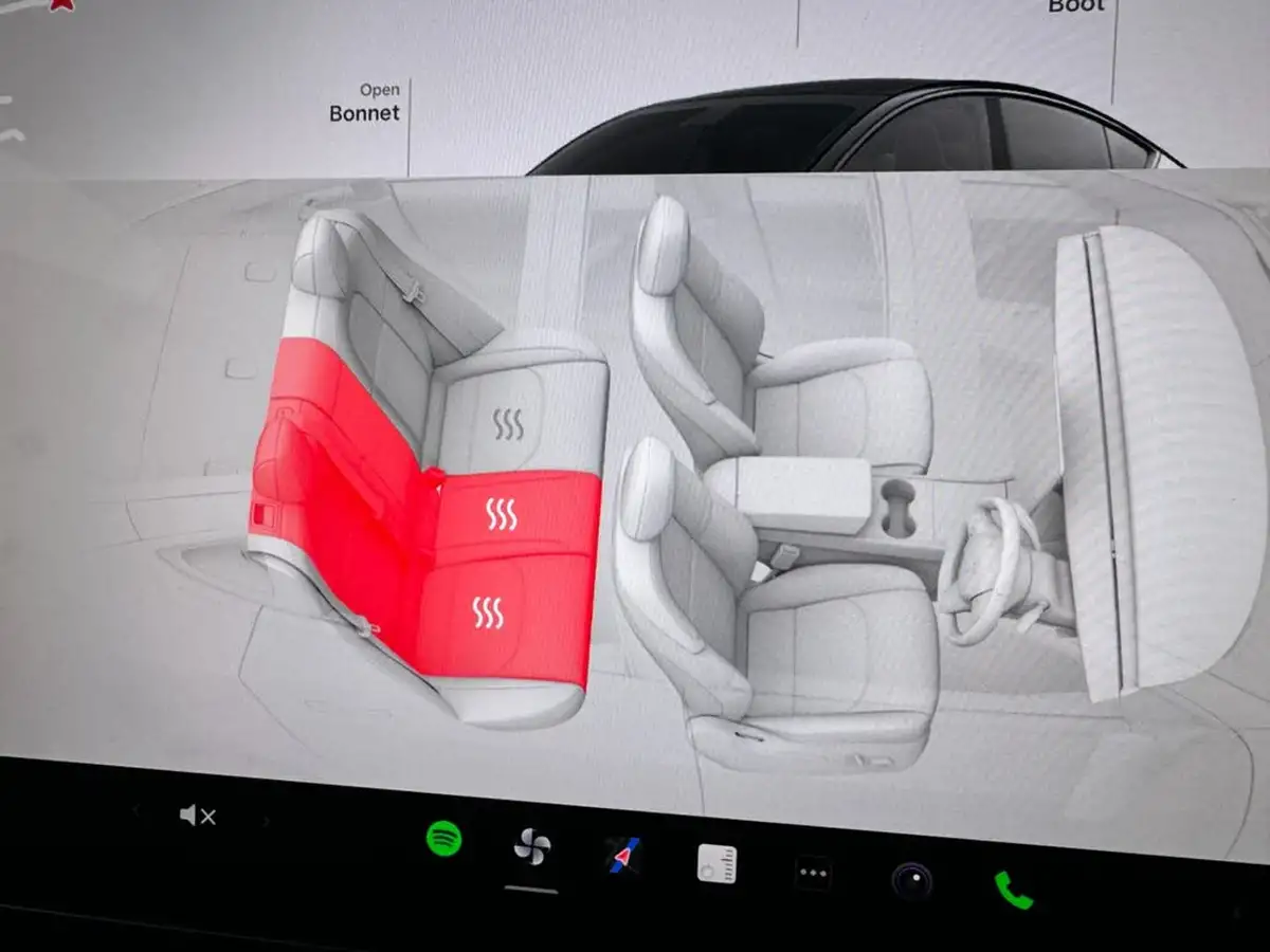 2023-tesla-model-y-e-rwd-big-15