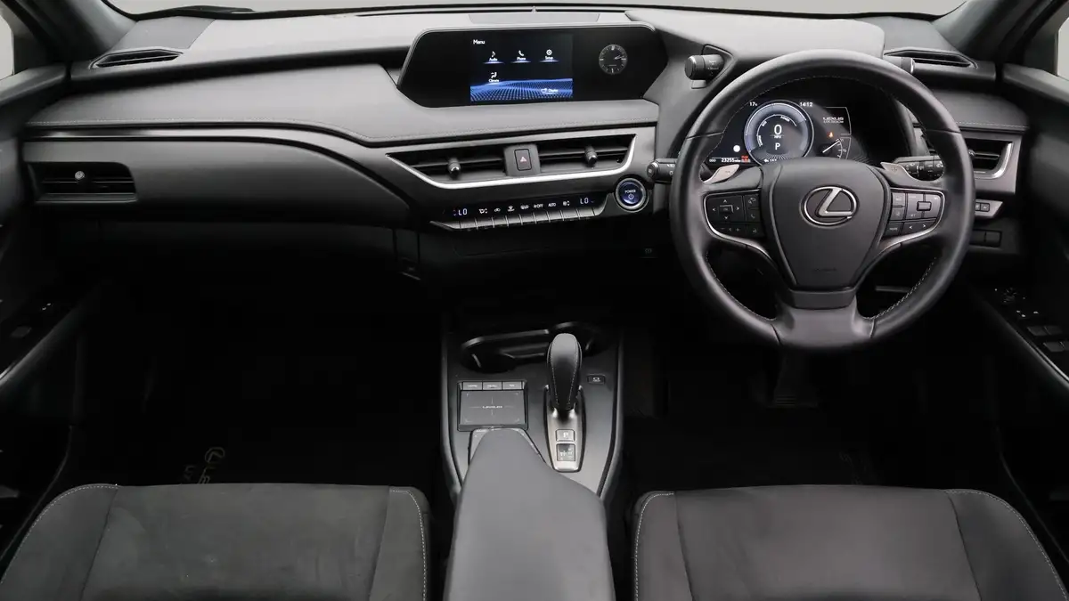 2022-lexus-ux-300e-e-ux-201bhp-big-13