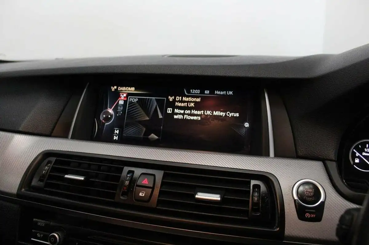 2015-bmw-5-series-20td-520d-m-sport-190bhp-saloon-4d-auto-big-35