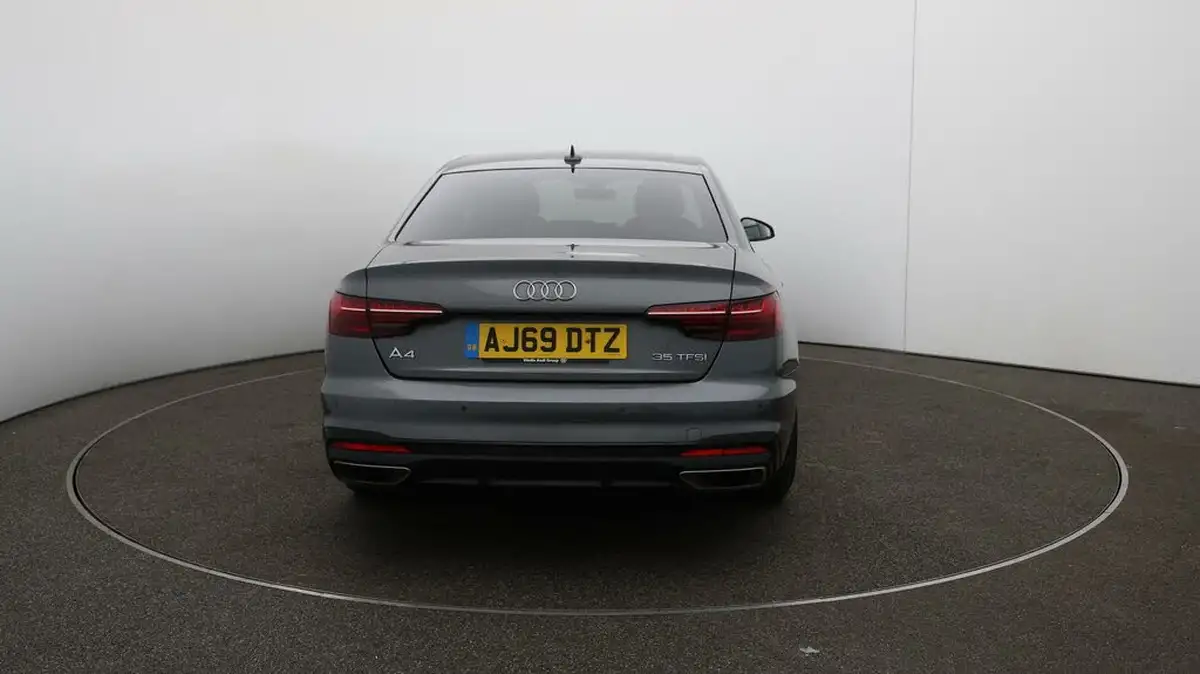 2020-audi-a4-20-35-tfsi-black-edition-s-tronic-big-51