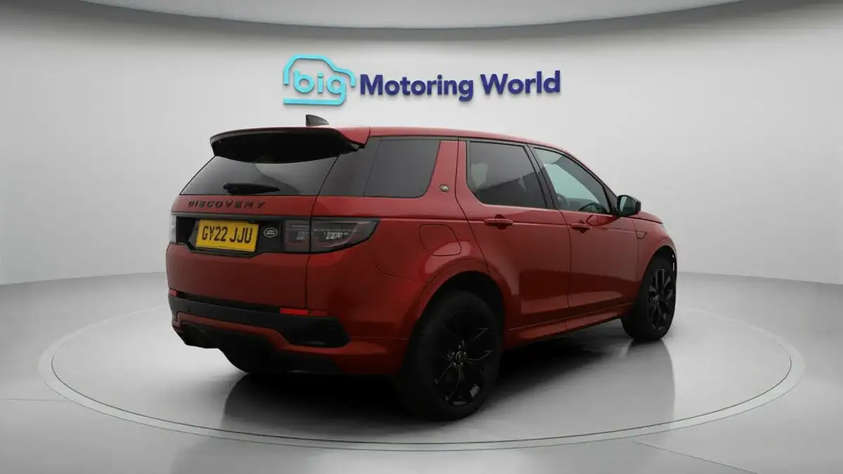 2022-land-rover-discovery-sport-20-d200-r-dynamic-se-big-7