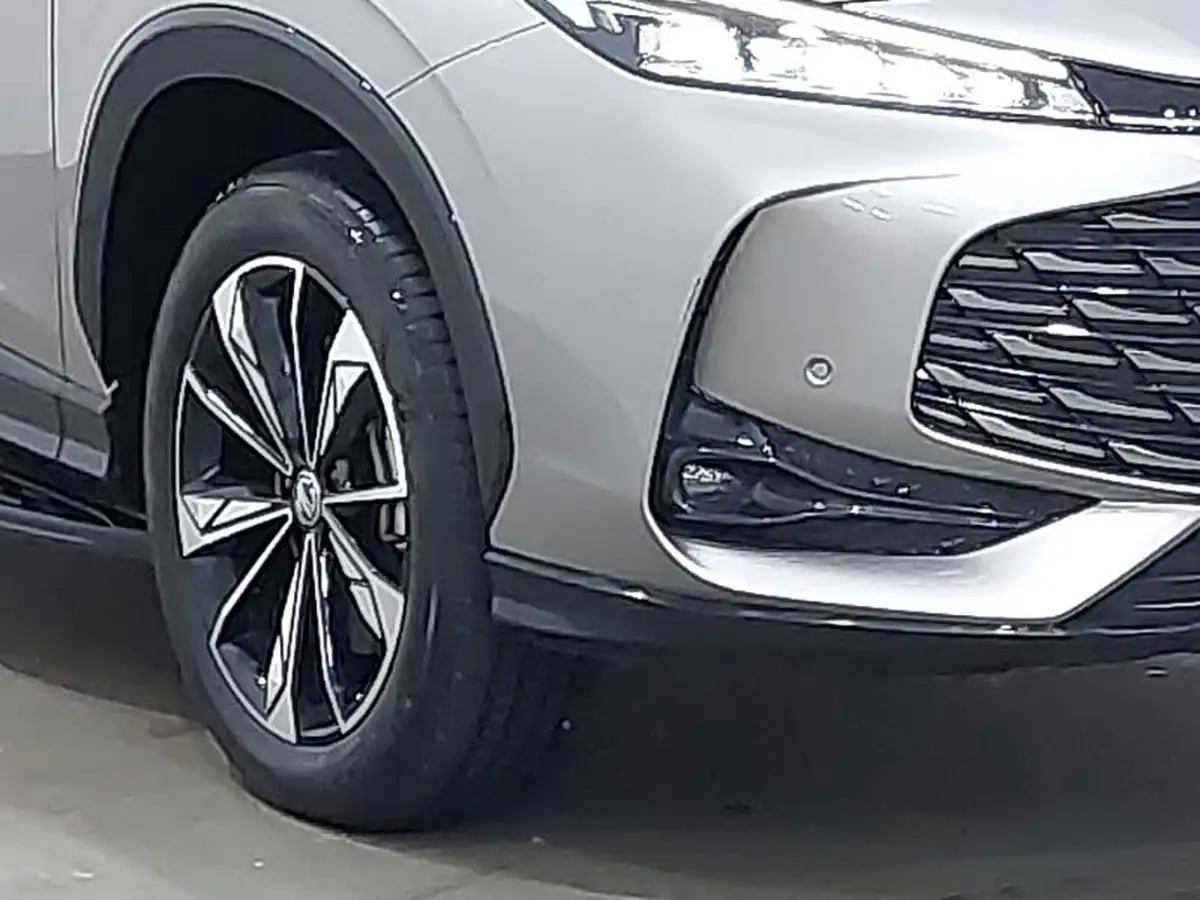 2024-mg-hs-15t-gdi-trophy-273ps-plug-in-hybrid-1496cc-auto-big-8