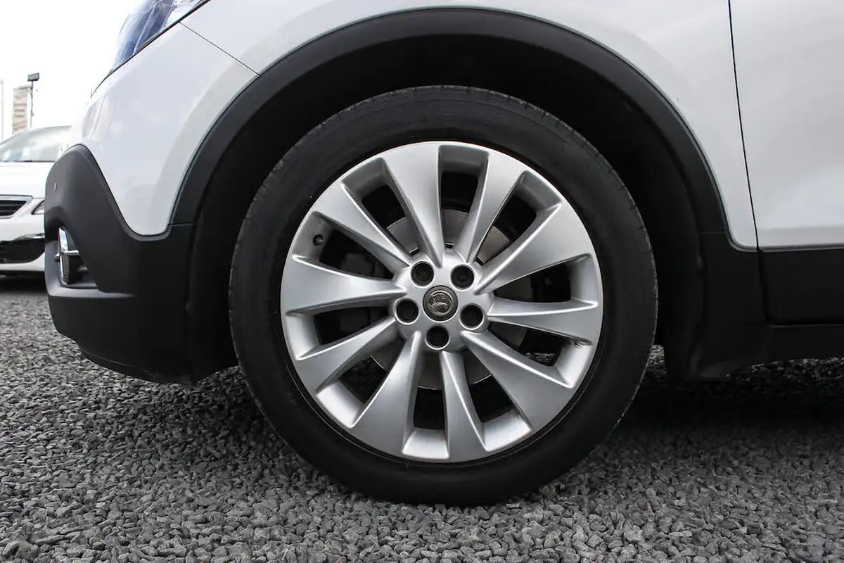 2017-vauxhall-mokka-16-se-big-11