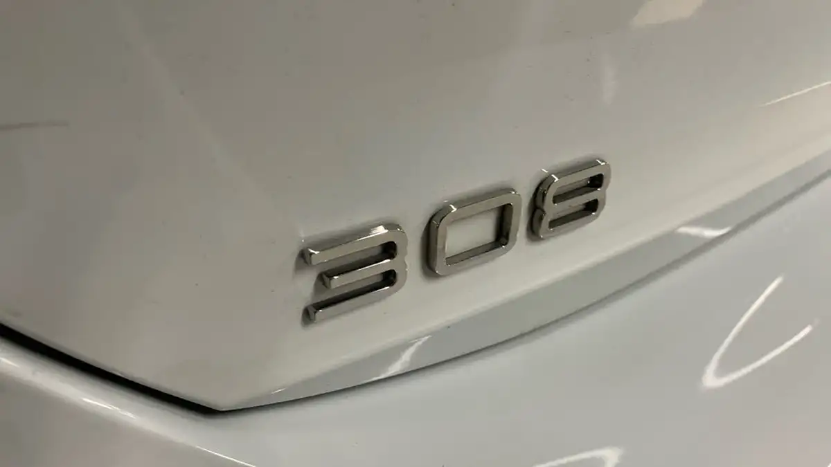 2023-peugeot-308-15-bluehdi-gt-130ps-big-43