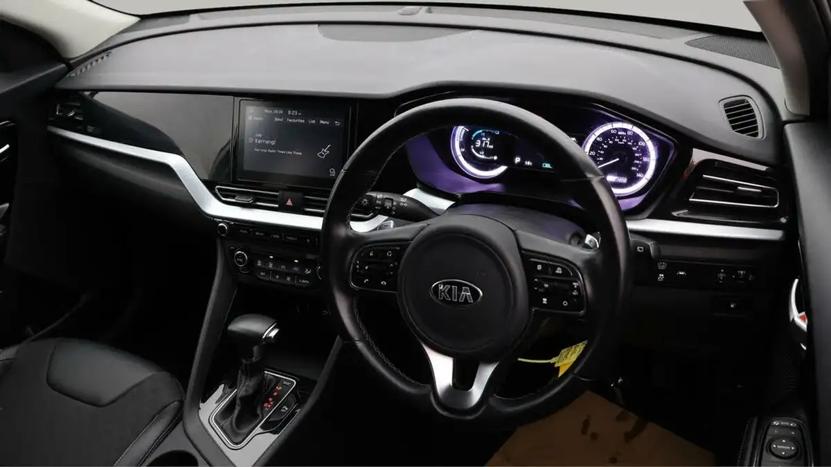 2021-kia-niro-16-gdi-2-big-8