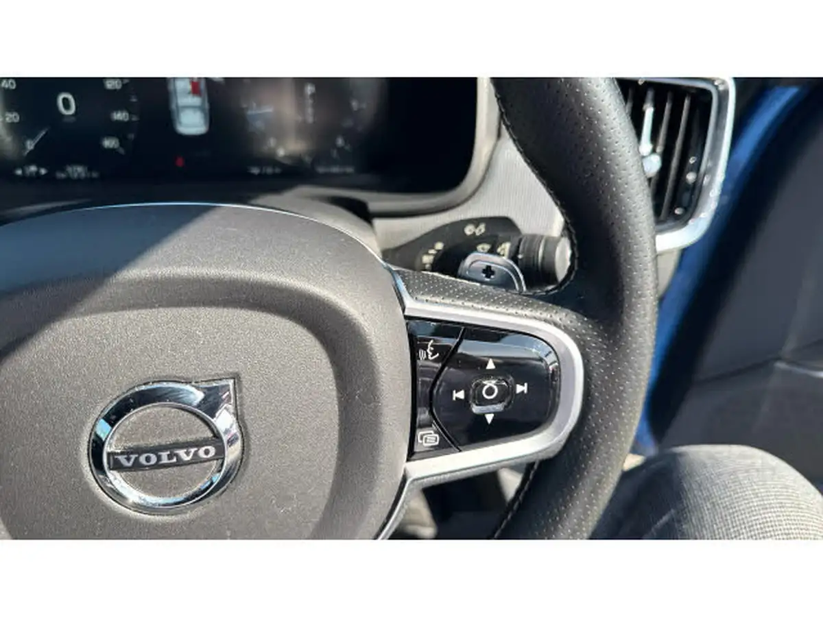 2018-volvo-s90-20td-d4-r-design-big-25