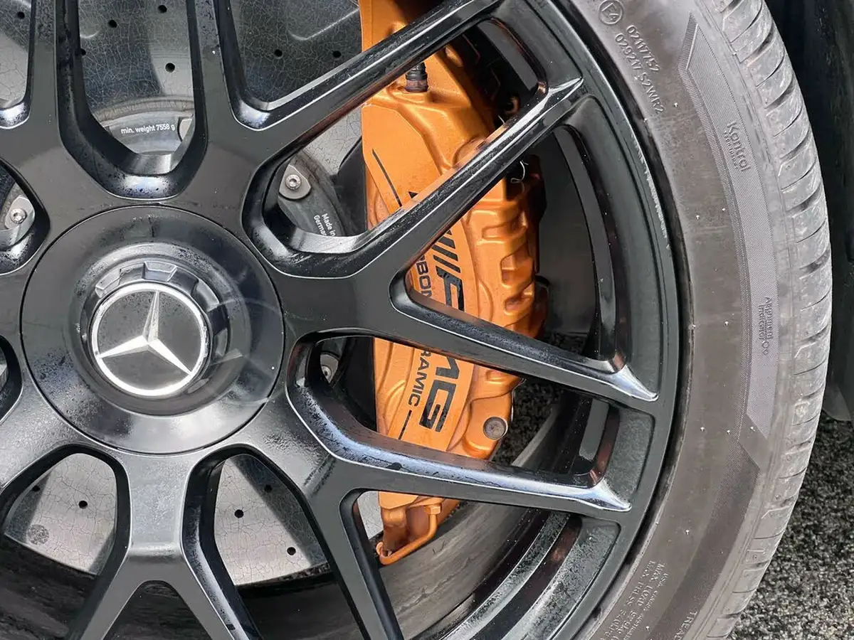 2018-mercedes-benz-glc-class-40-glc-amg-63-s-edition-1-510ps-station-wagon-5d-big-58