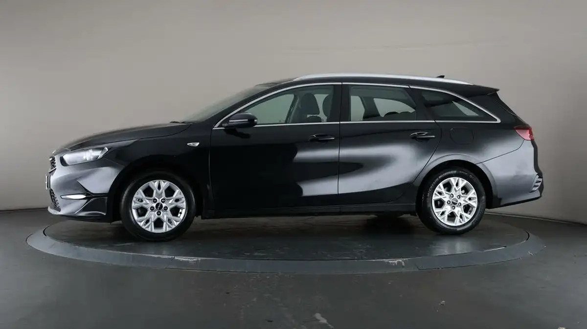2023-kia-ceed-15-t-gdi-2-158bhp-sportswagon-big-30