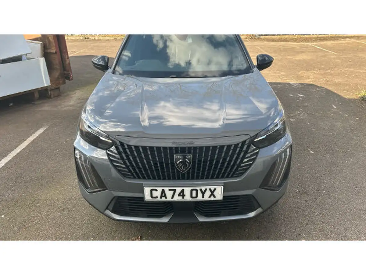 2024-peugeot-2008-suv-12-puretech-gt-130ps-eat8-big-7