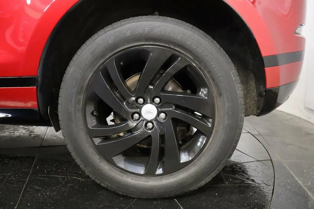 2019-land-rover-range-rover-evoque-20-d150-r-dynamic-big-41