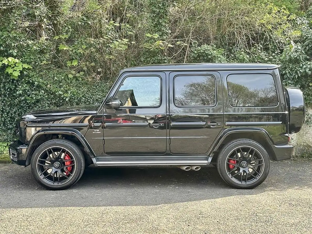 2021-mercedes-benz-g-class-40-g63-amg-big-2
