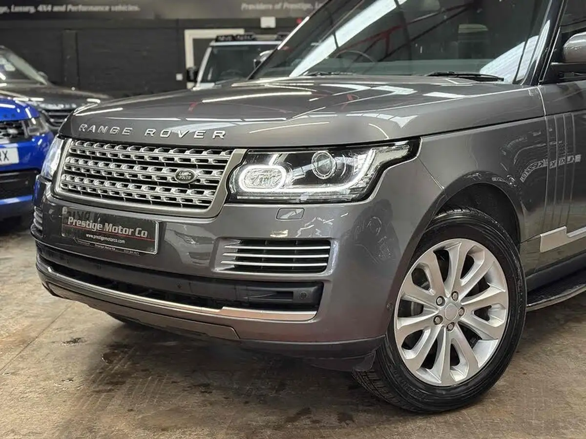 2015-land-rover-range-rover-30tdv6-vogue-se-big-18