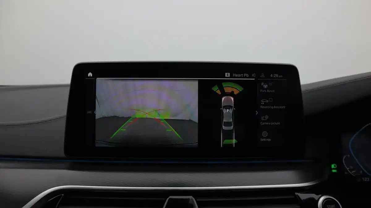 2021-bmw-5-series-20-530e-xdrive-m-sport-saloon-4d-big-23