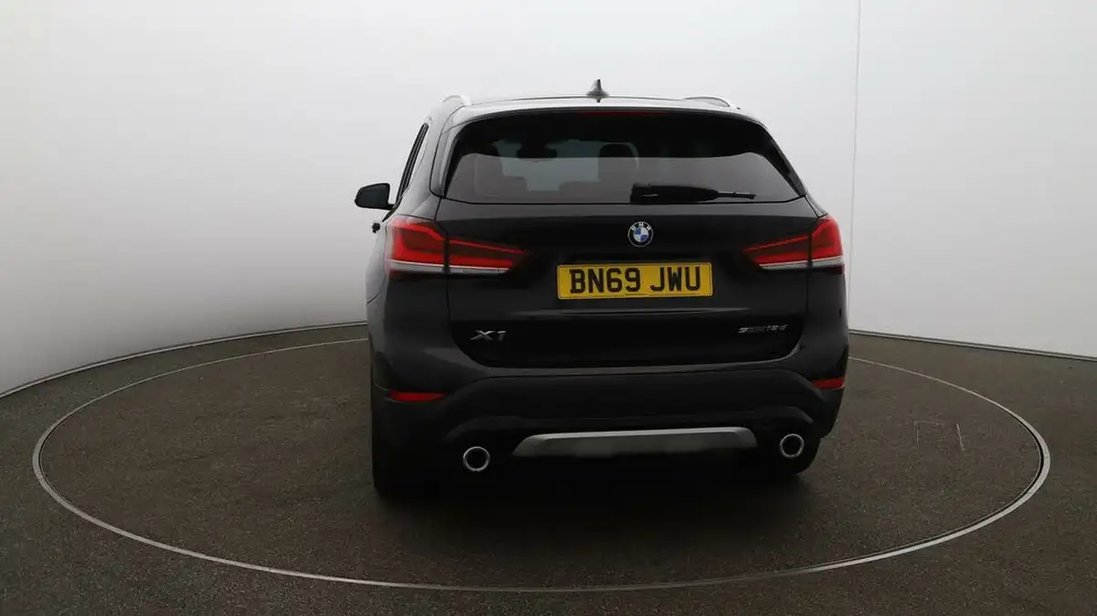 2020-bmw-x1-20td-sdrive18d-xline-sport-auto-big-50