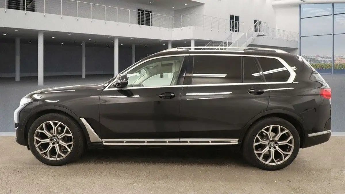 2020-bmw-x7-30td-xdrive30d-big-5