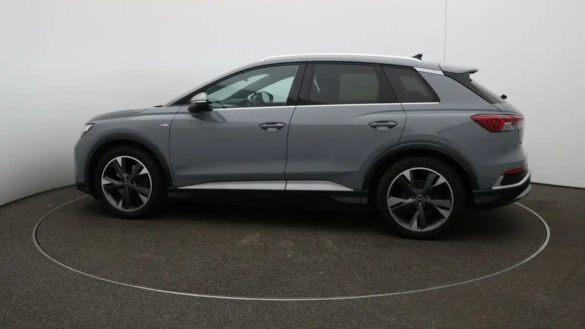 2022-audi-q4-e-tron-40e-s-line-station-wagon-big-52