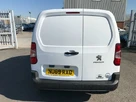 2020-peugeot-partner-15-bluehdi-1000-professional-100ps-eu6dt-panel-small-18