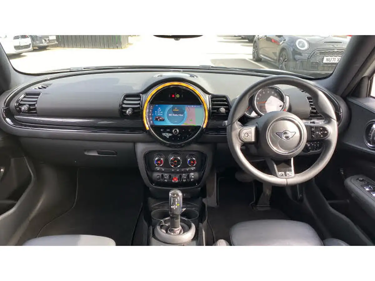 2023-mini-clubman-15-cooper-exclusive-premium-auto-big-3