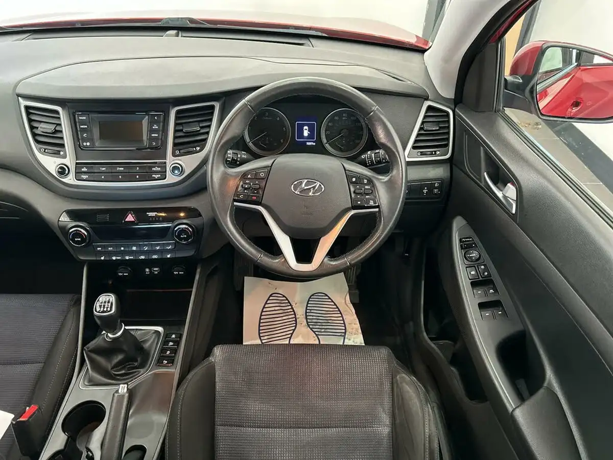 2018-hyundai-tucson-17crdi-blue-drive-se-116ps-big-1