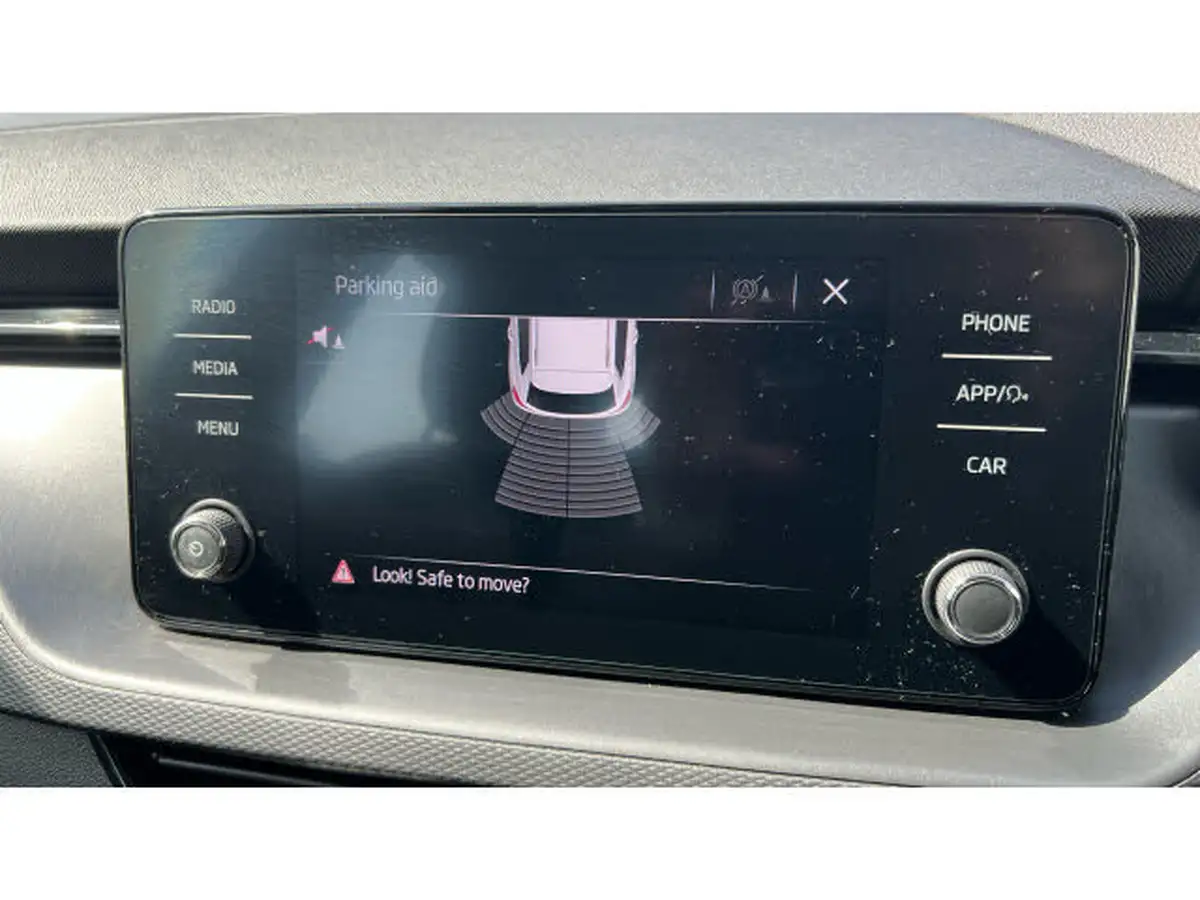 2020-skoda-kamiq-15-tsi-se-big-21