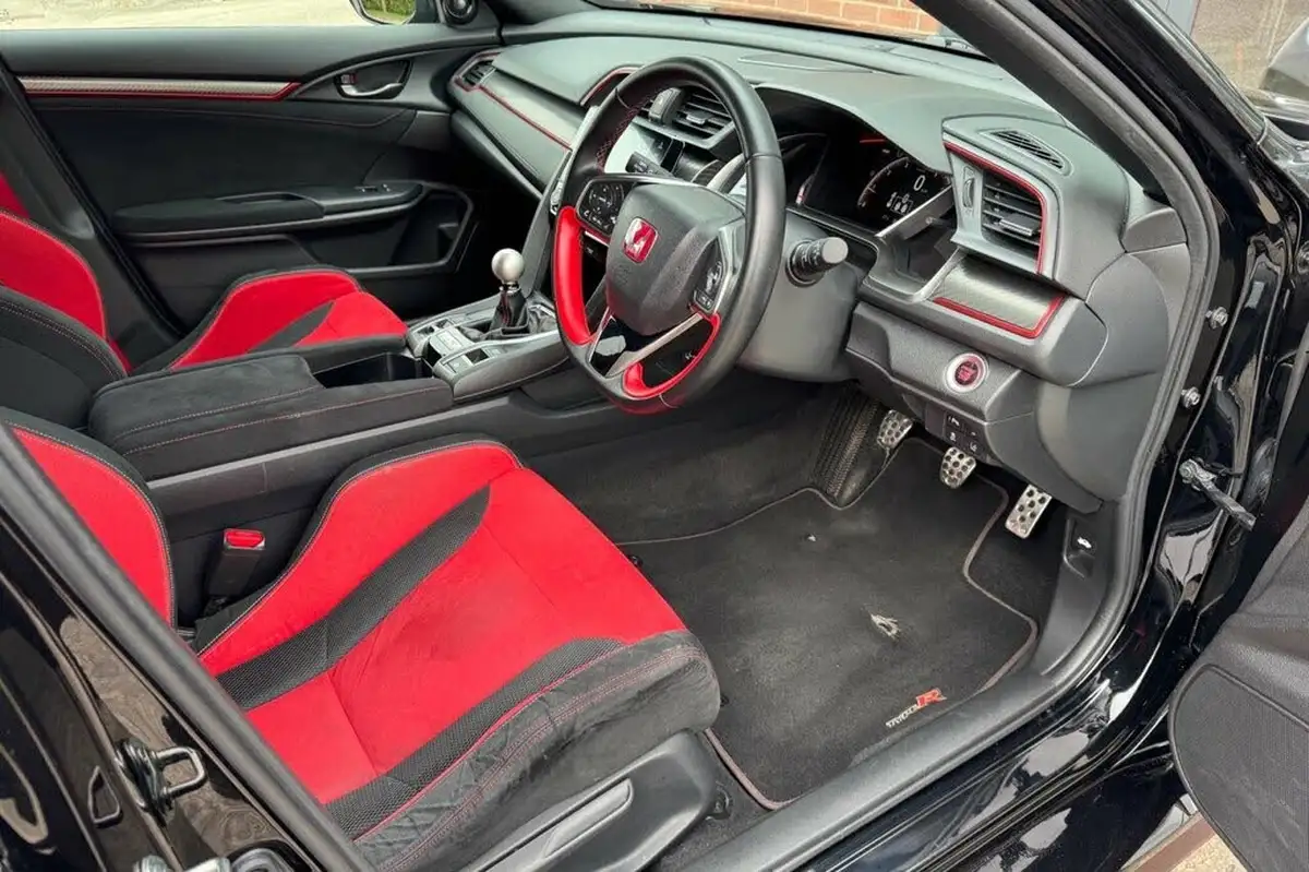 2019-honda-civic-20-i-vtec-type-r-gt-big-23