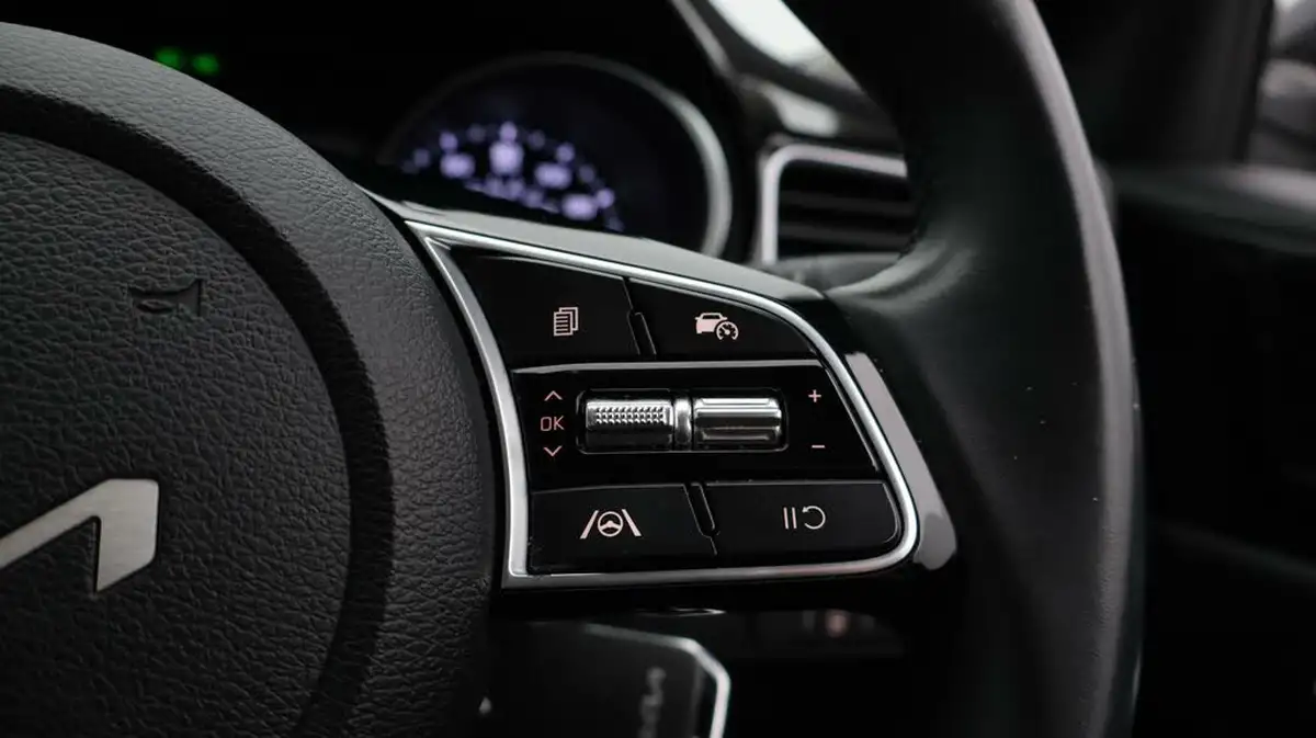 2022-kia-ceed-15-t-gdi-3-sportswagon-big-25